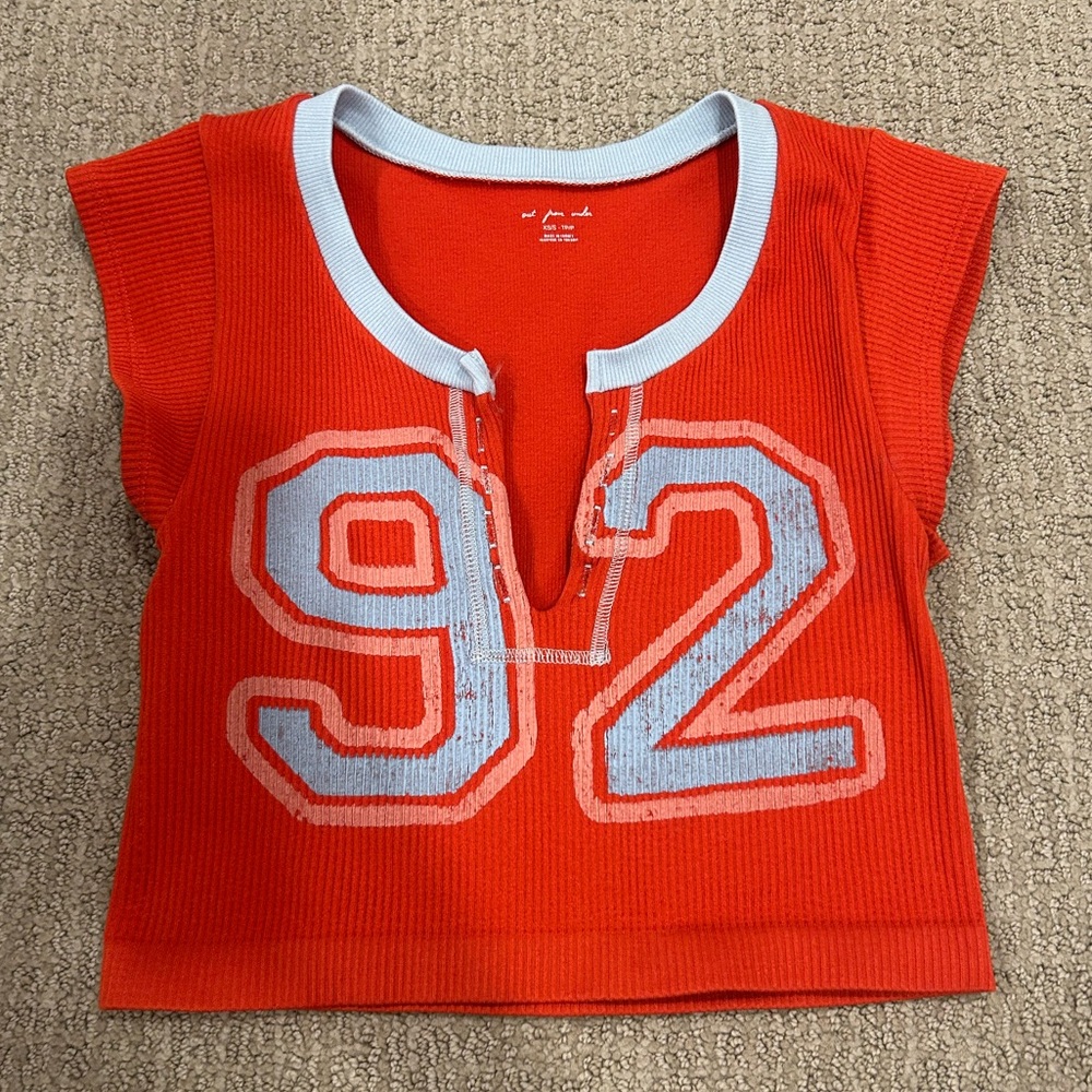 Out from under go for gold 92 top